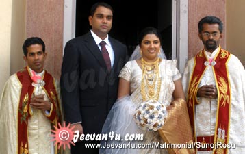 Sunoj Rosu Wedding at Cathedral Church Kanjirappally